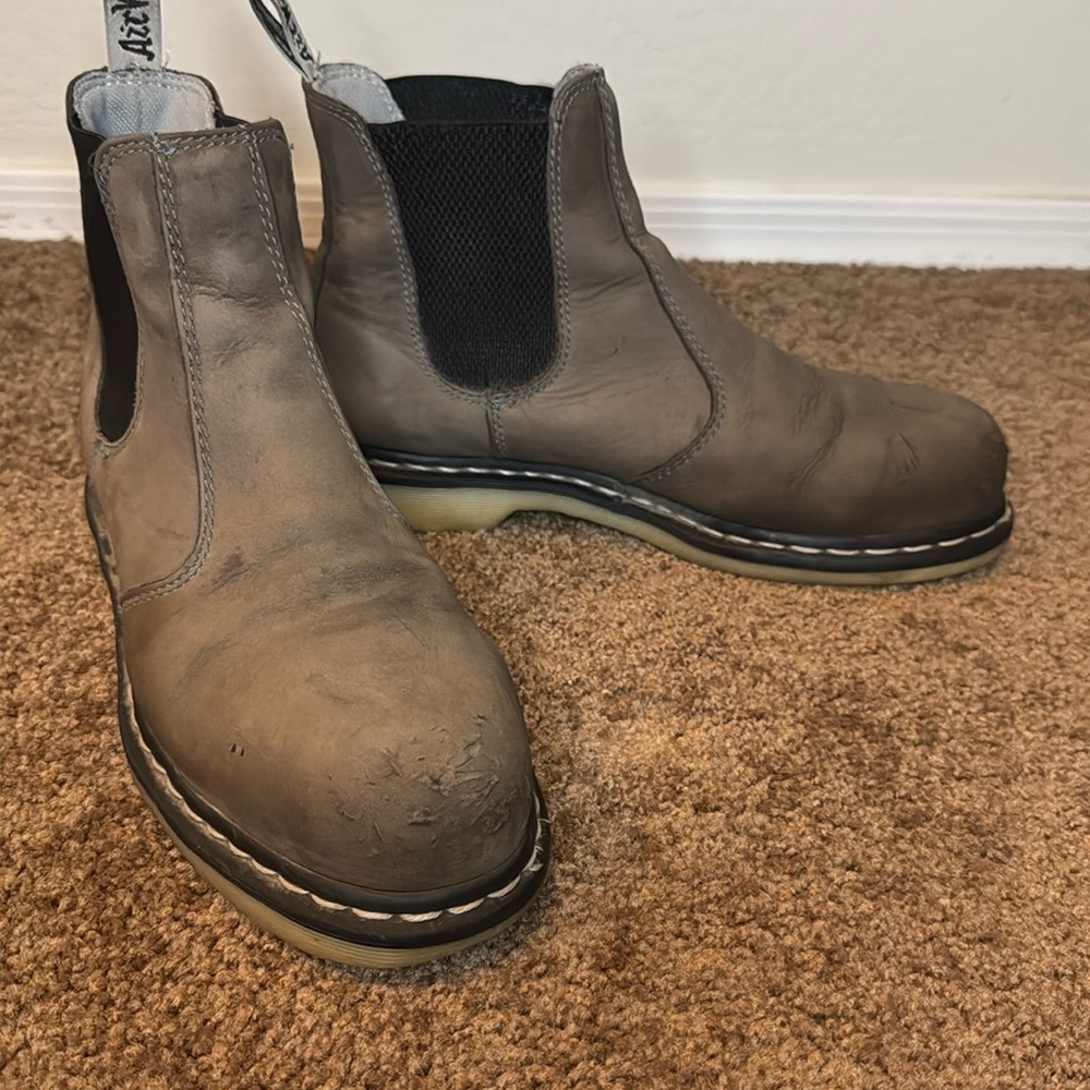 Womens Dr Martens Arbor Steel Toe Brown Leather Boots Work Chelsea Size 10 M‎